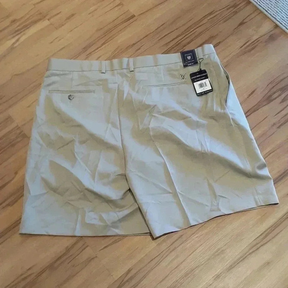 NWT Oxford Golf Shorts Size 40 - Picture 5 of 6